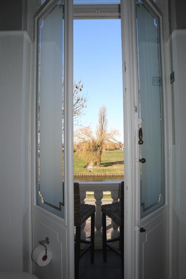 Le Petit Chateau Vaartdijk Leffinge Exterior photo